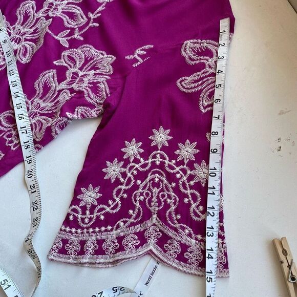 Solitaire Embroidered Top Boho Women’s Small  Handcrafted Fuchsia Pink Tunic - Picture 7 of 10